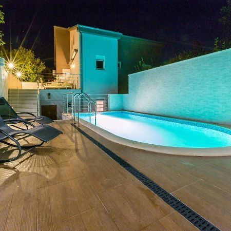 Apartments Alin دْغاماي المظهر الخارجي الصورة