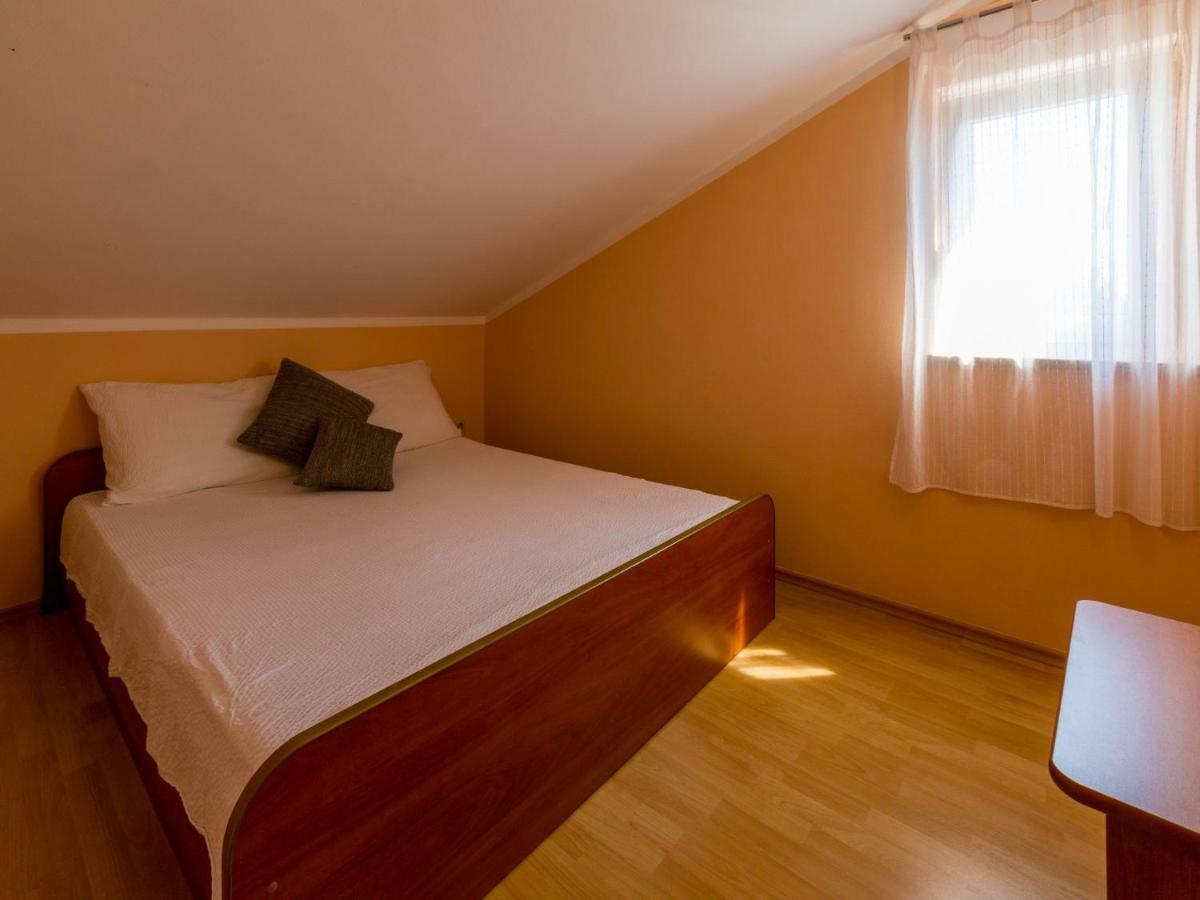 Apartments Alin دْغاماي المظهر الخارجي الصورة