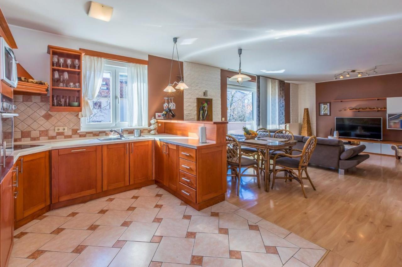 Apartments Alin دْغاماي المظهر الخارجي الصورة