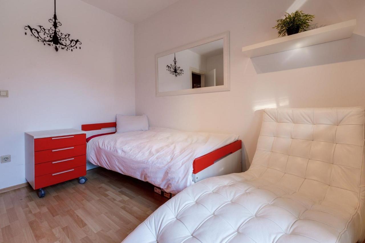 Apartments Alin دْغاماي المظهر الخارجي الصورة