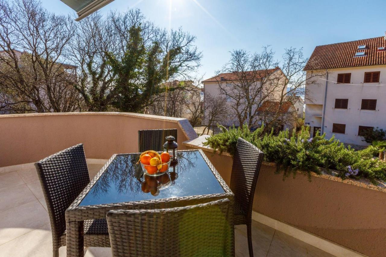 Apartments Alin دْغاماي المظهر الخارجي الصورة