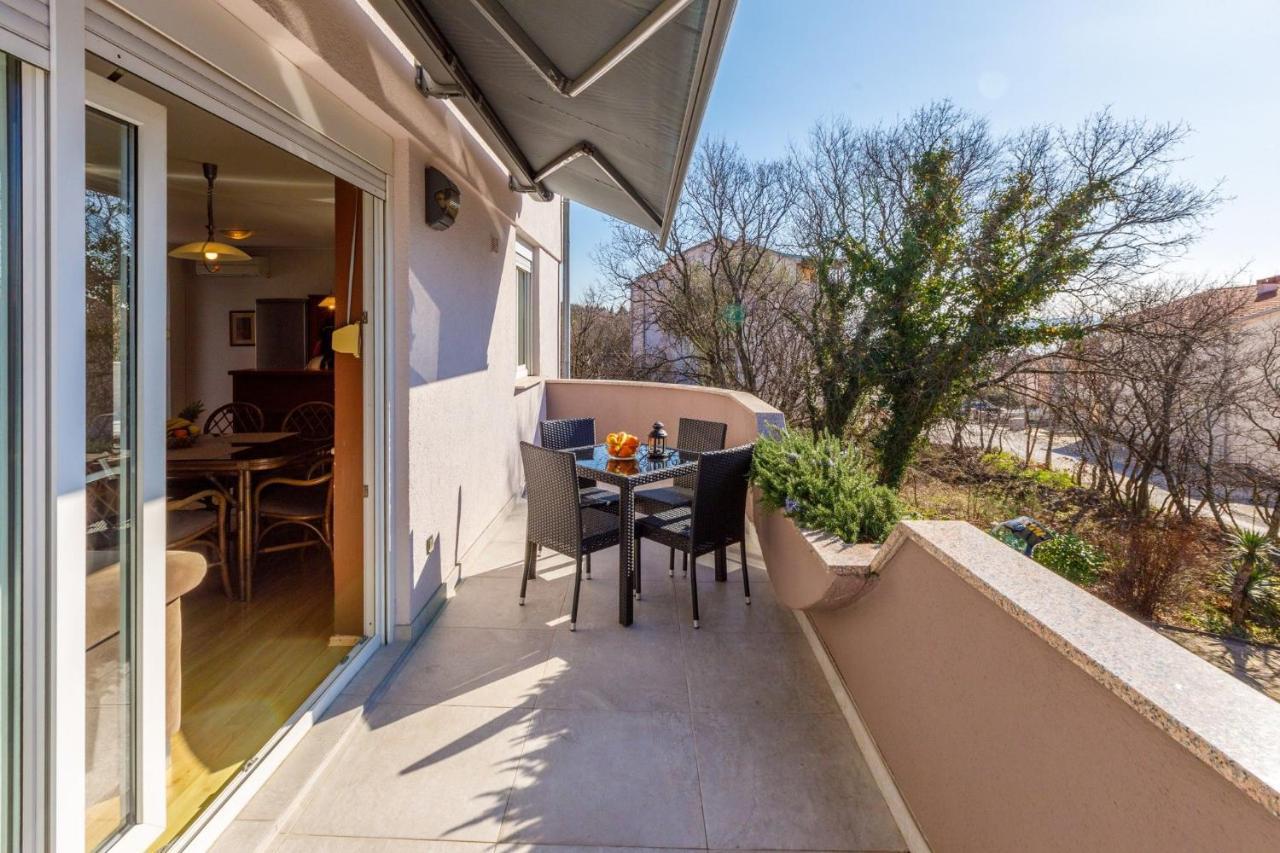Apartments Alin دْغاماي المظهر الخارجي الصورة