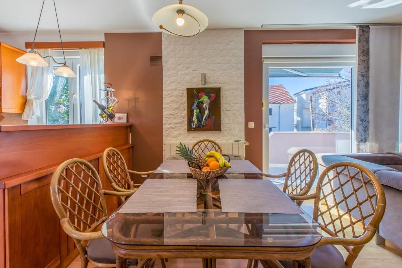 Apartments Alin دْغاماي المظهر الخارجي الصورة